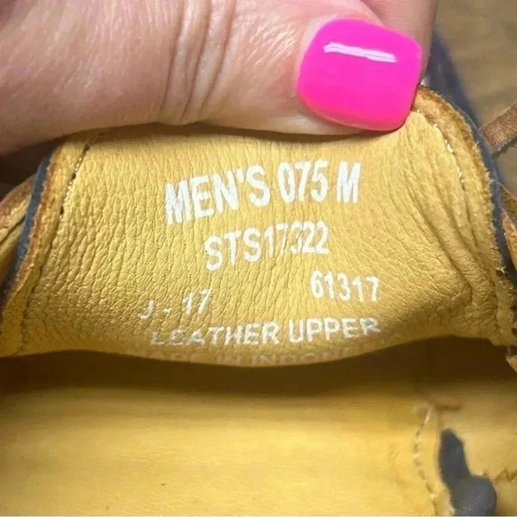 Sperry Gold Cup Authentic/Original Two Eye Nubuck - Navy/Tan Size 7.5 NWOT - Picture 7 of 11